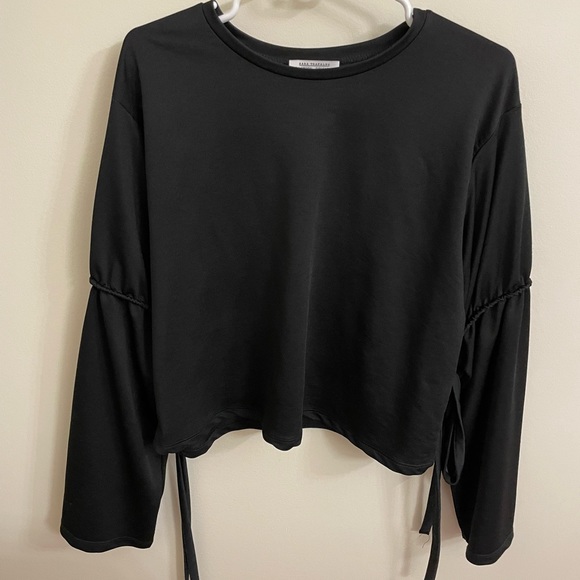 Zara Tops - Black zara top